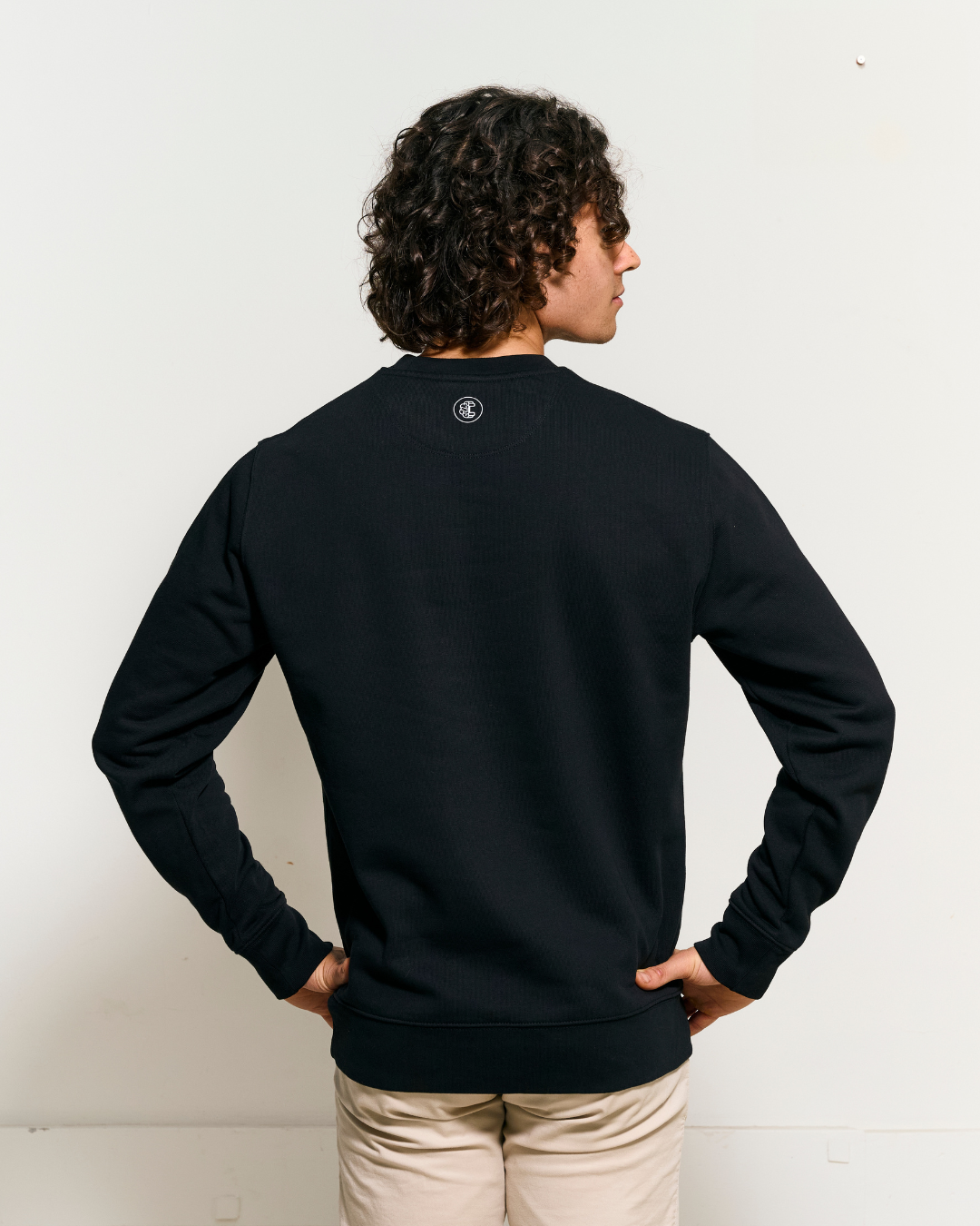 FitMind Classic Crewneck | Midnight Black